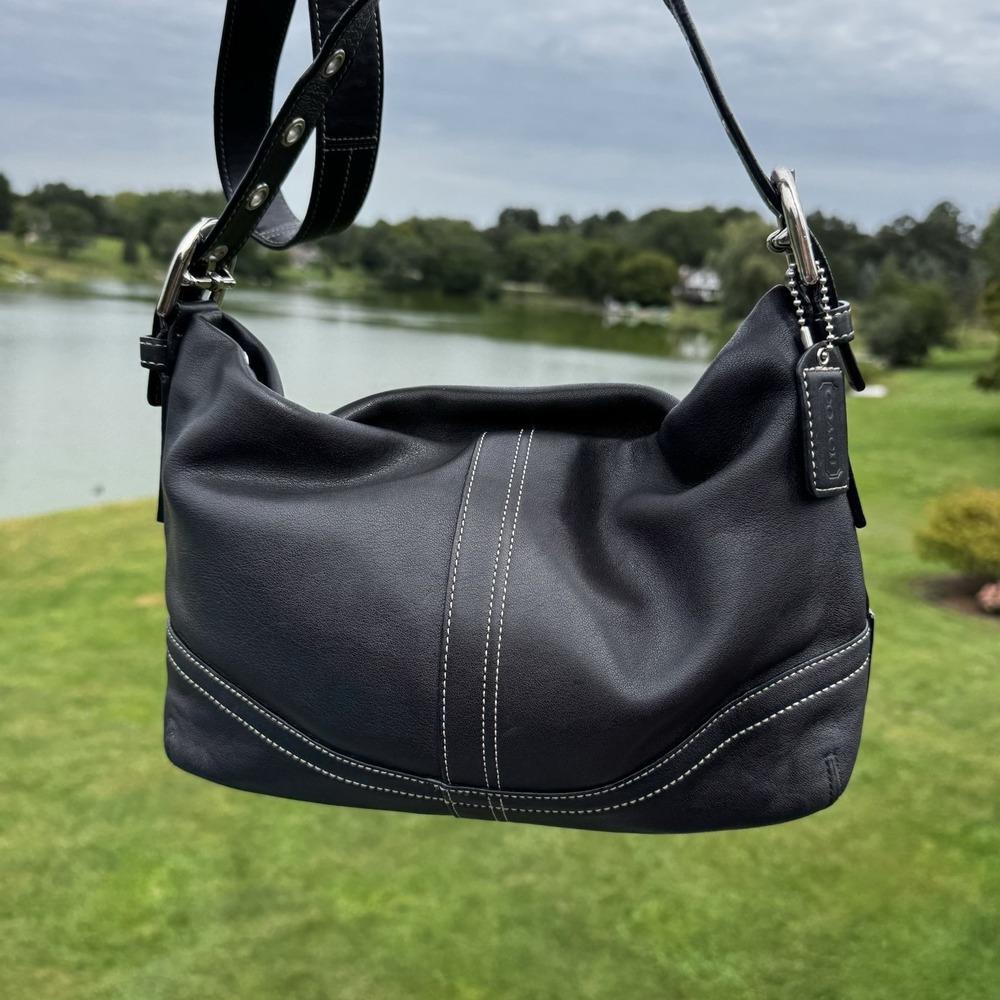 Coach Soho Hamilton Hobo #F10939 Vintage Y2K 2007" Shoulder Bag